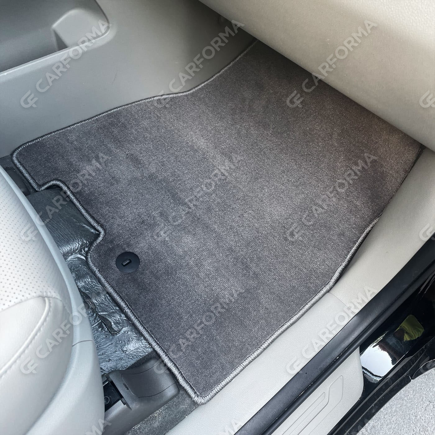 Коврики на KIA Carnival III 7 мест 2014&nbsp;-&nbsp;2021 в Барнауле