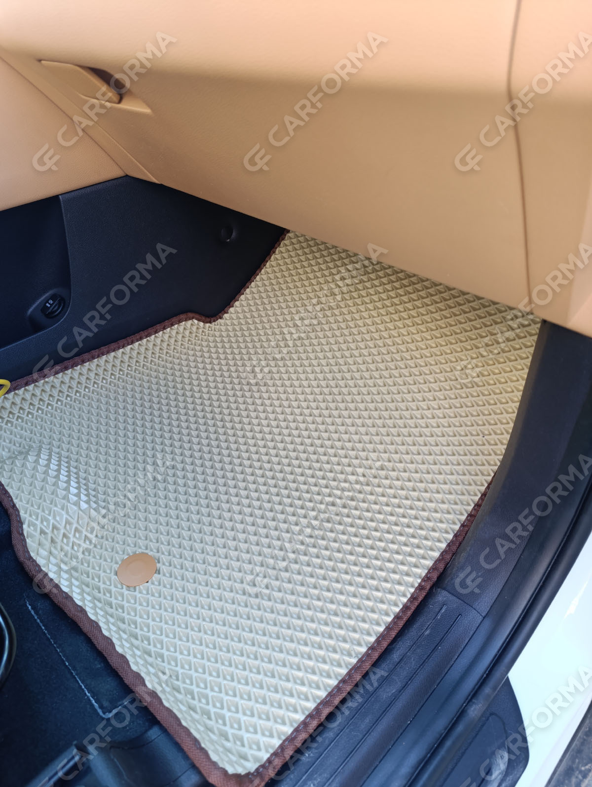 Ворсовые коврики на KIA Carnival IV 7 мест с оттоманками 2020&nbsp;-&nbsp;2026 в Барнауле