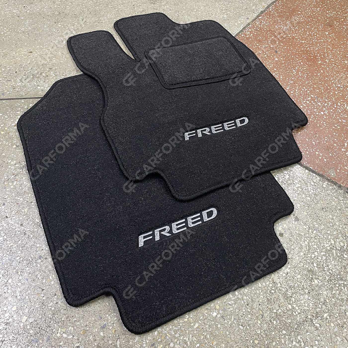 Коврики на Honda Freed Spike 2010&nbsp;-&nbsp;2016 в Барнауле