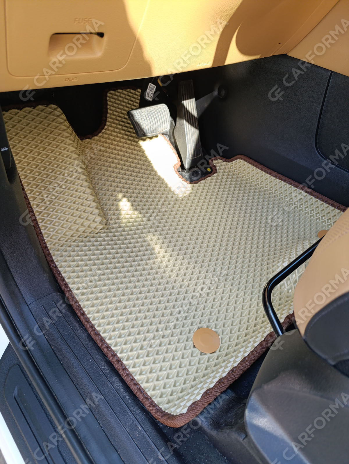 Ворсовые коврики на KIA Carnival IV 7 мест с оттоманками 2020&nbsp;-&nbsp;2026 в Барнауле