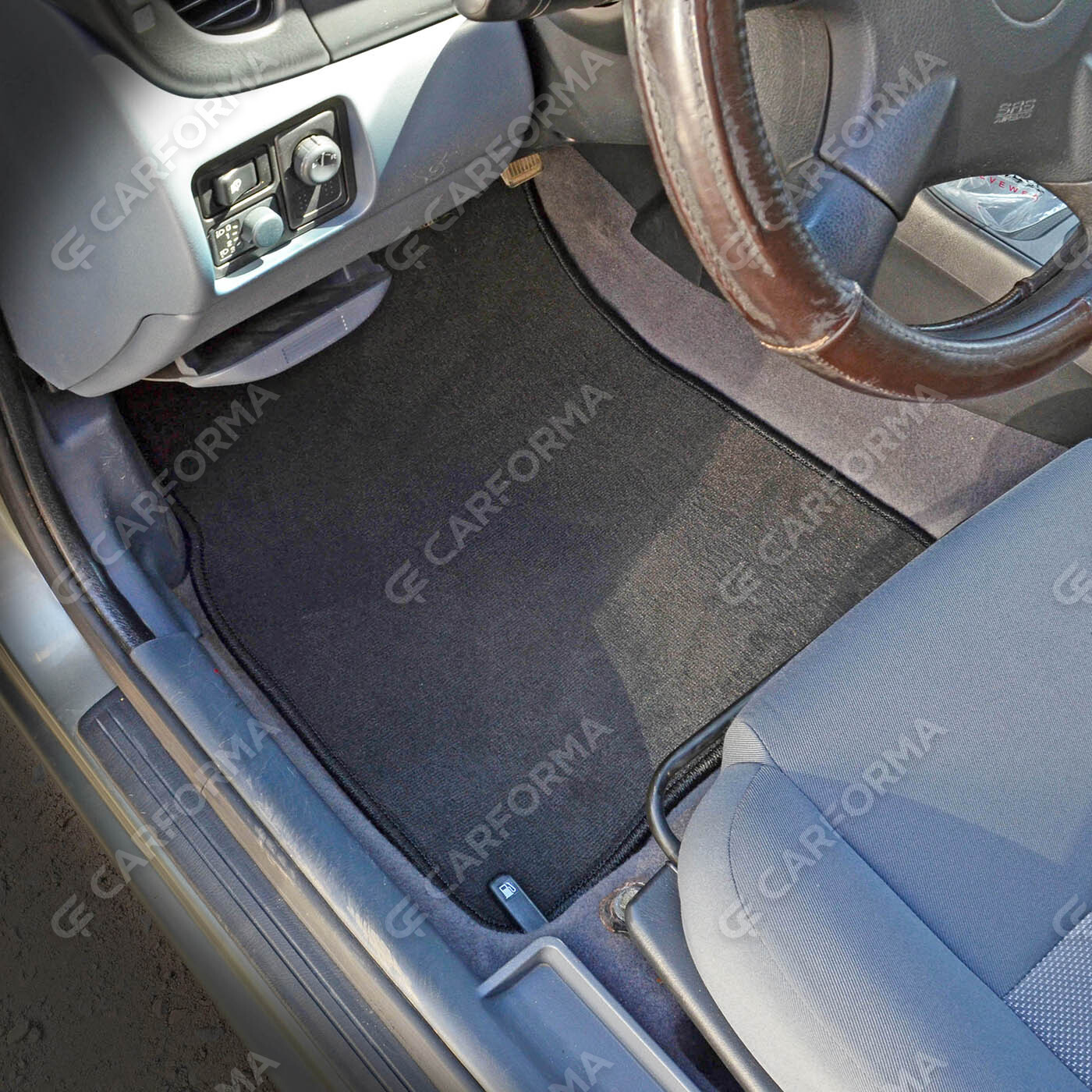 Ворсовые коврики на Nissan Almera 2 (N16) 2000&nbsp;-&nbsp;2006 в Барнауле