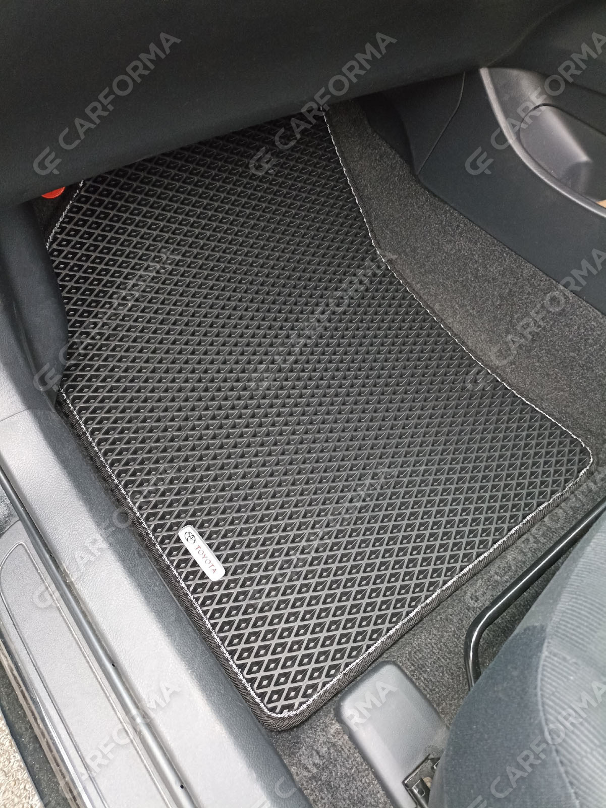 Коврики на Toyota Corolla Axio (E14) 2006&nbsp;-&nbsp;2012 в Барнауле