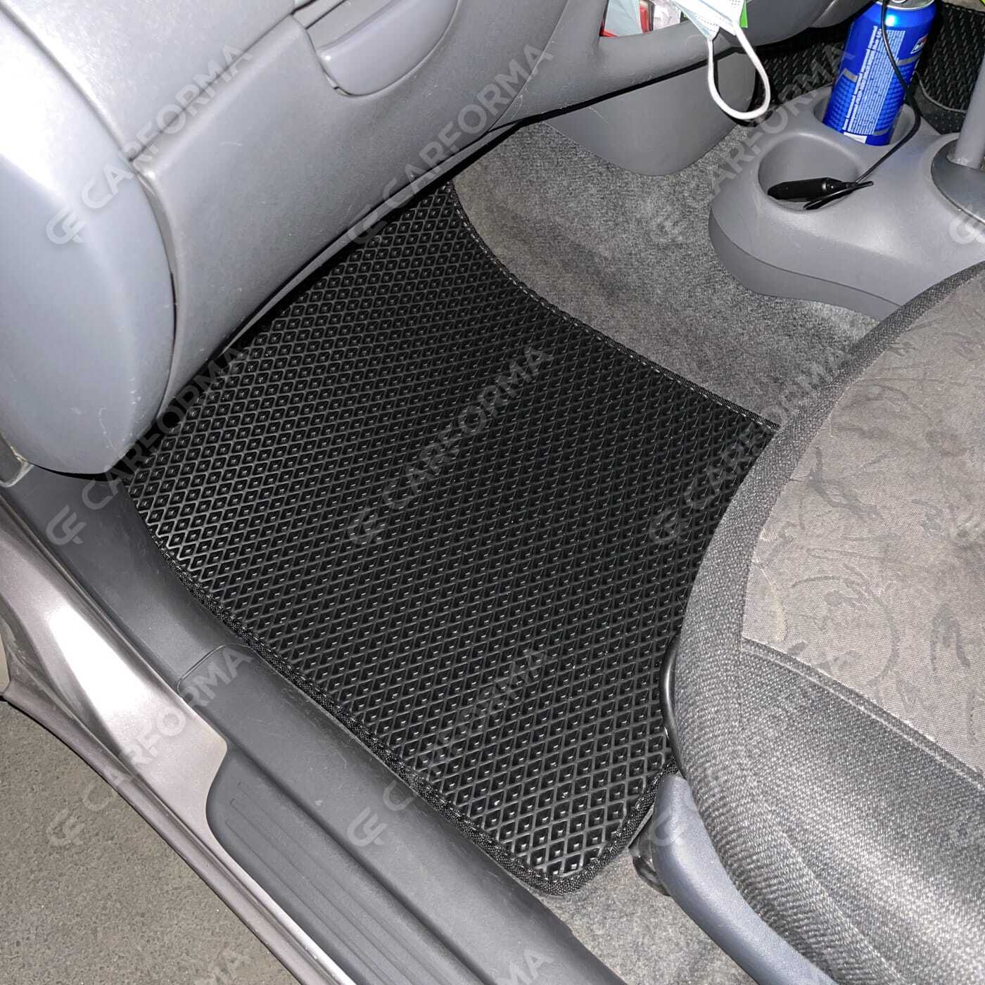 Коврики на Toyota Vitz I 1998&nbsp;-&nbsp;2005 в Барнауле