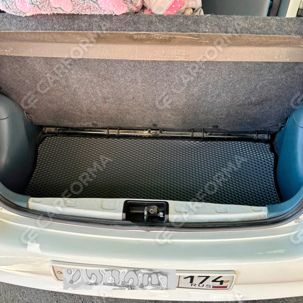 Коврики на Toyota Vitz I 1998&nbsp;-&nbsp;2005 в Барнауле