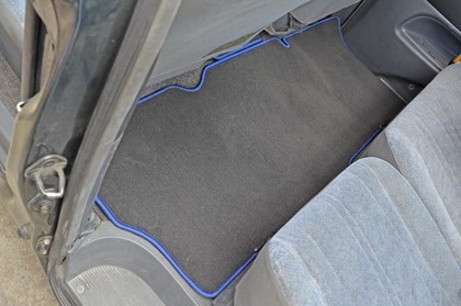 Ворсовые коврики на Toyota Estima Emina (Lucida) 1990 - 2000 в Барнауле