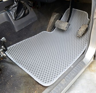 Ворсовые коврики на Toyota Land Cruiser 70 2006 - 2025 в Барнауле