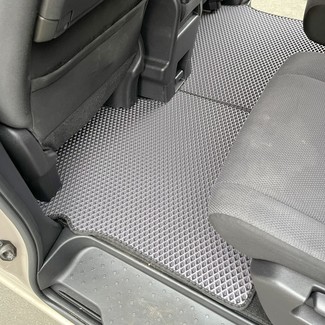 Ворсовые коврики на Nissan Serena (C27) 2016 - 2022 в Барнауле