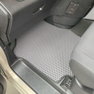 Ворсовые коврики на Nissan Serena (C27) 2016 - 2022 в Барнауле