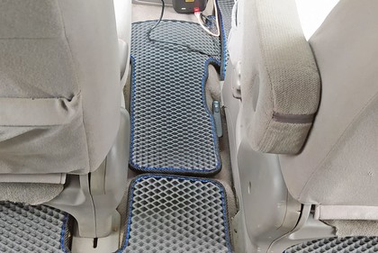 Ворсовые коврики на Nissan Liberty (M12) 1998 - 2004 в Барнауле
