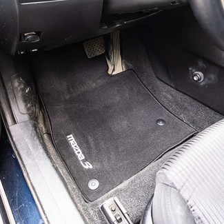 Коврики на Mazda 3 2013 - 2019 в Барнауле