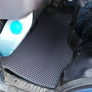 Ворсовые коврики на Nissan Atlas (F23) 1992 - 2007 в Барнауле