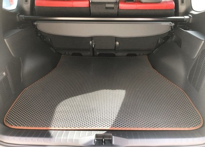 Ворсовые коврики на Toyota Land Cruiser 300 2021 - 2025 в Барнауле