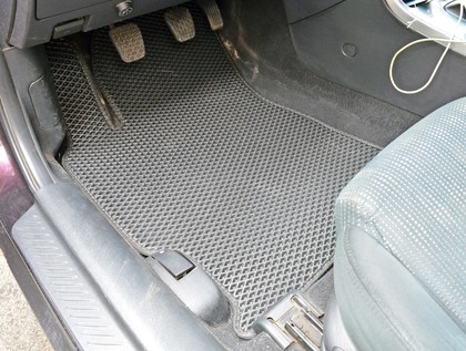 Ворсовые коврики на Mazda 6 2002 - 2008 в Барнауле