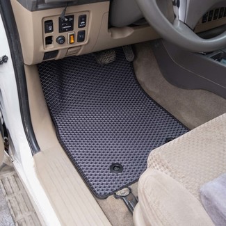 Ворсовые коврики на Toyota Fortuner I 2004 - 2015 в Барнауле