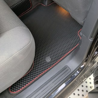 Ворсовые коврики на Volkswagen Touareg I 2002 - 2010 в Барнауле