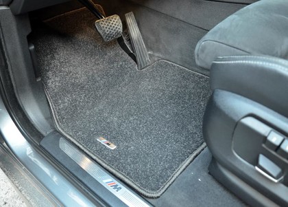 Коврики на BMW X5 (F15) 2013 - 2018 в Барнауле