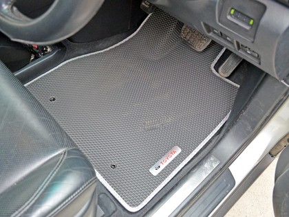 Ворсовые коврики на Toyota Harrier II 2003 - 2013 в Барнауле