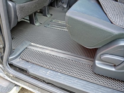 EVA коврики на Toyota Voxy (R80) 2014 - 2021 в Барнауле