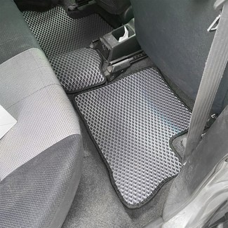 Ворсовые коврики на Daihatsu Storia 1998 - 2004 в Барнауле