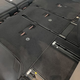 Ворсовые коврики на KIA Carnival IV 2020 - 2025 в Барнауле