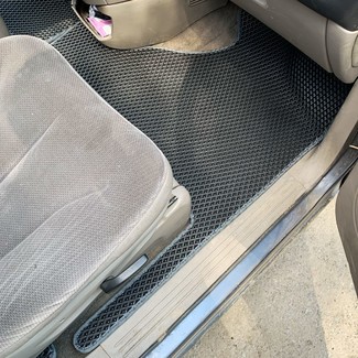 Ворсовые коврики на Chrysler Grand Voyager (RG) 2000 - 2008 в Барнауле