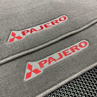 Ворсовые коврики на Mitsubishi Pajero II 1990 - 2000 в Барнауле