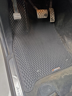 Коврики на Jeep Grand Cherokee (WK2) 2010&nbsp;-&nbsp;2022 в Барнауле