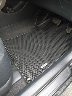 Ворсовые коврики на Toyota Corolla Fielder (E14) 2006&nbsp;-&nbsp;2012 в Барнауле