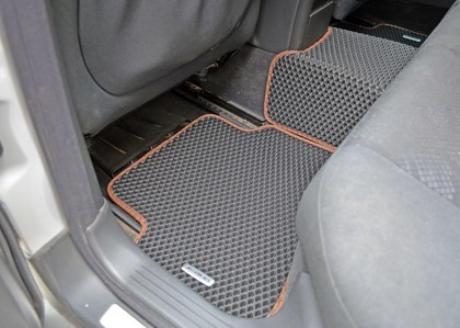 Коврики на Mercedes C (W203) 2000 - 2008 в Барнауле