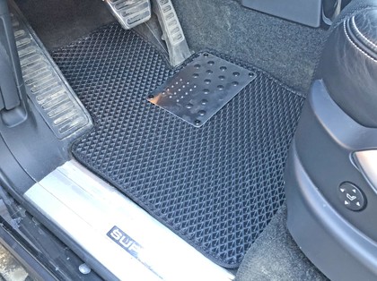 Ворсовые коврики на Land Rover Range Rover III 2002 - 2012 в Барнауле
