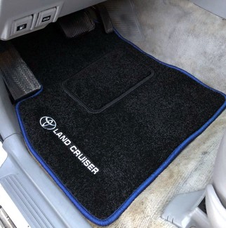 Коврики на Toyota Land Cruiser 100 1998 - 2007 в Барнауле