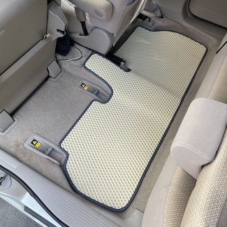 Ворсовые коврики на Toyota Raum II 2003 - 2011 в Барнауле