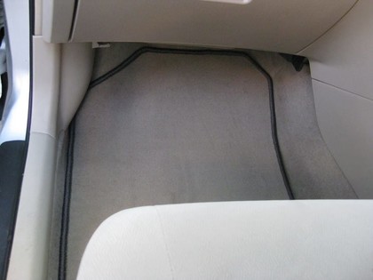 Коврики на Toyota Corolla Fielder (E12) 2001 - 2006 в Барнауле