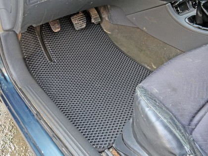 Ворсовые коврики на Renault Laguna II 2001 - 2008 в Барнауле