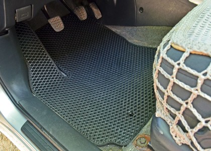 Ворсовые коврики на Toyota Rav4 II 2000 - 2006 в Барнауле