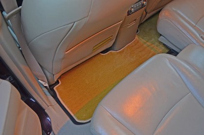 Ворсовые коврики на Toyota Highlander II 2007 - 2013 в Барнауле