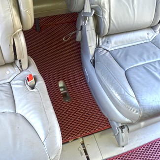 Ворсовые коврики на Toyota Sienna II 2003 - 2010 в Барнауле