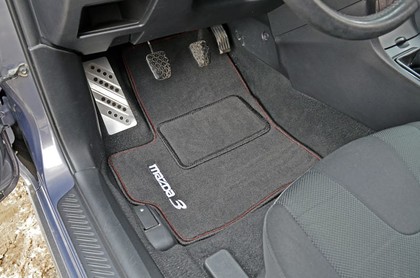 Ворсовые коврики на Mazda 3 2003 - 2009 в Барнауле