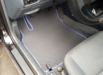 Ворсовые коврики на Nissan Almera Classic (B10) 2006 - 2013 в Барнауле