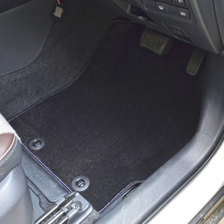 Ворсовые коврики на Toyota Yaris IV 2019 - 2025 в Барнауле