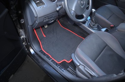 Ворсовые коврики на Renault Megane II 2002 - 2008 в Барнауле