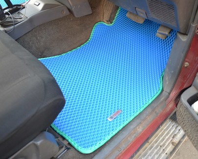 Ворсовые коврики на Toyota Hilux Surf II 1989 - 1995 в Барнауле