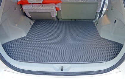 Ворсовые коврики на Toyota Prius Alpha 2011 - 2021 в Барнауле