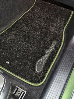 Ворсовые коврики на Dodge Challenger III 2008 - 2023 в Барнауле Ворсовые коврики на Dodge Challenger III 2008 - 2023 в Барнауле