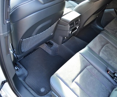 Ворсовые коврики на Audi Q7 II 2015 - 2025 в Барнауле