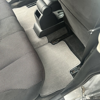 Ворсовые коврики на Nissan Tiida (C11) 2004 - 2014 в Барнауле