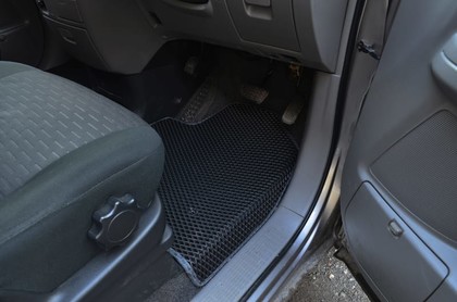 Ворсовые коврики на Toyota Noah (R60) 2001 - 2007 в Барнауле