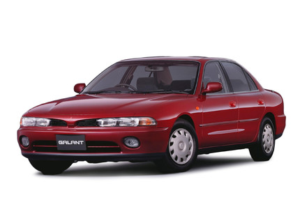Коврики на Mitsubishi Galant VII 1992 - 1996 в Барнауле