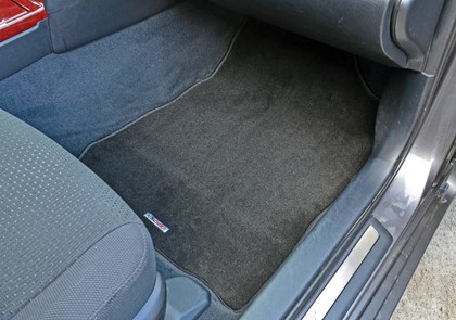Ворсовые коврики на Toyota Camry (XV50) 2011 - 2018 в Барнауле