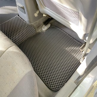 Ворсовые коврики на Hyundai Elantra 3 (XD) 2000 - 2010 в Барнауле